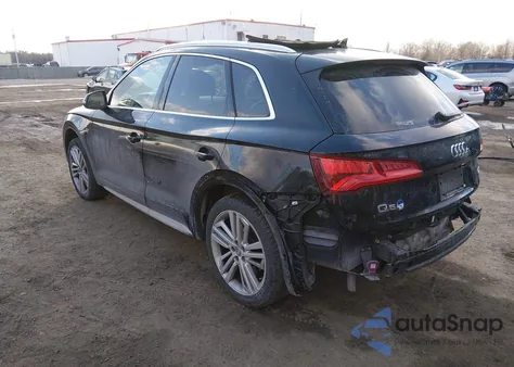2018 Audi Q5 2.0T Premium/2.0T Tech Premium z USA, uszkodzony, nr VIN WA1BNAFY6J2003322